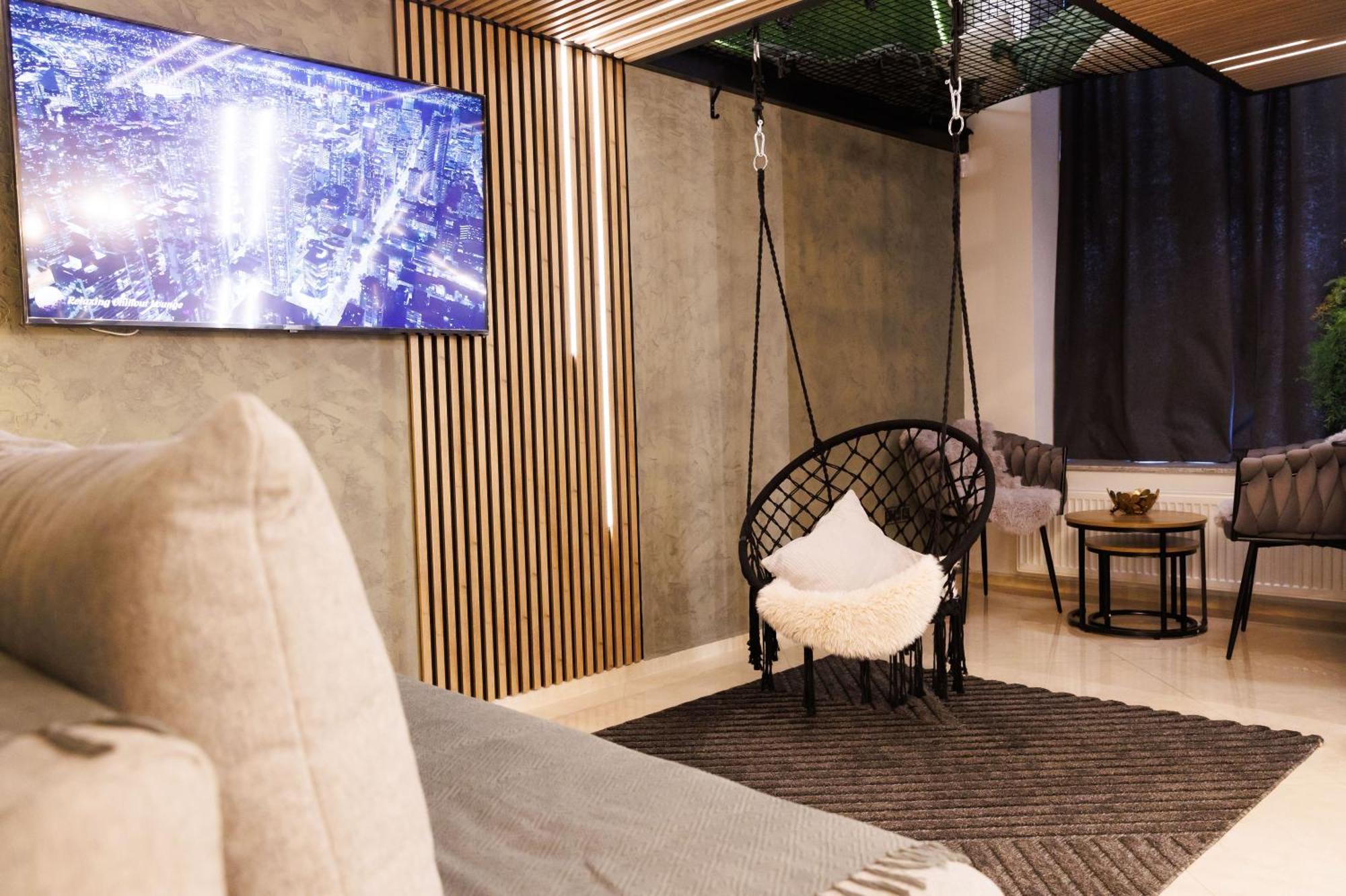 Leo Apartment Suite & Private Spa Zone - Old City Μπρατισλάβα Εξωτερικό φωτογραφία
