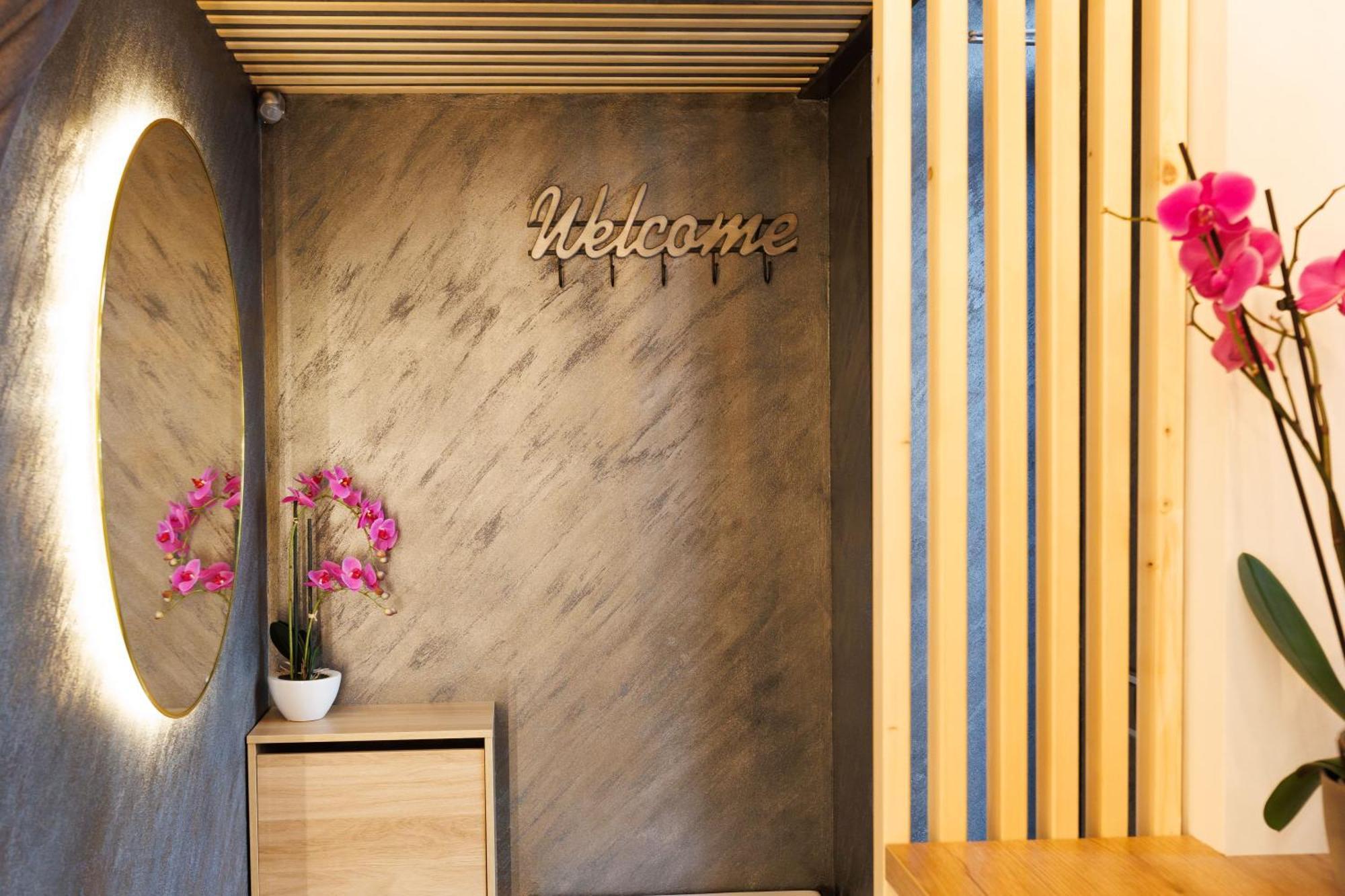 Leo Apartment Suite & Private Spa Zone - Old City Μπρατισλάβα Εξωτερικό φωτογραφία