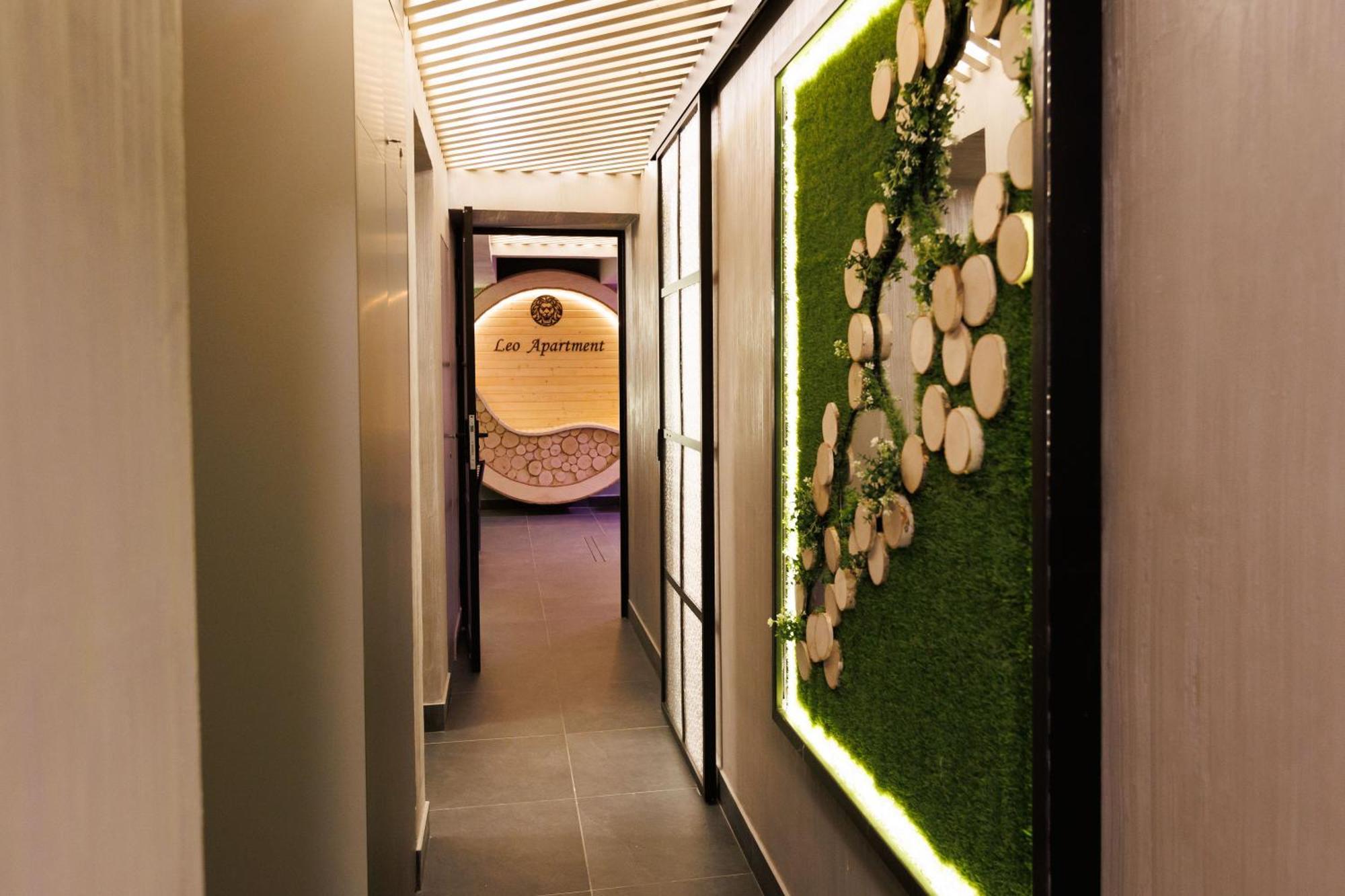Leo Apartment Suite & Private Spa Zone - Old City Μπρατισλάβα Εξωτερικό φωτογραφία