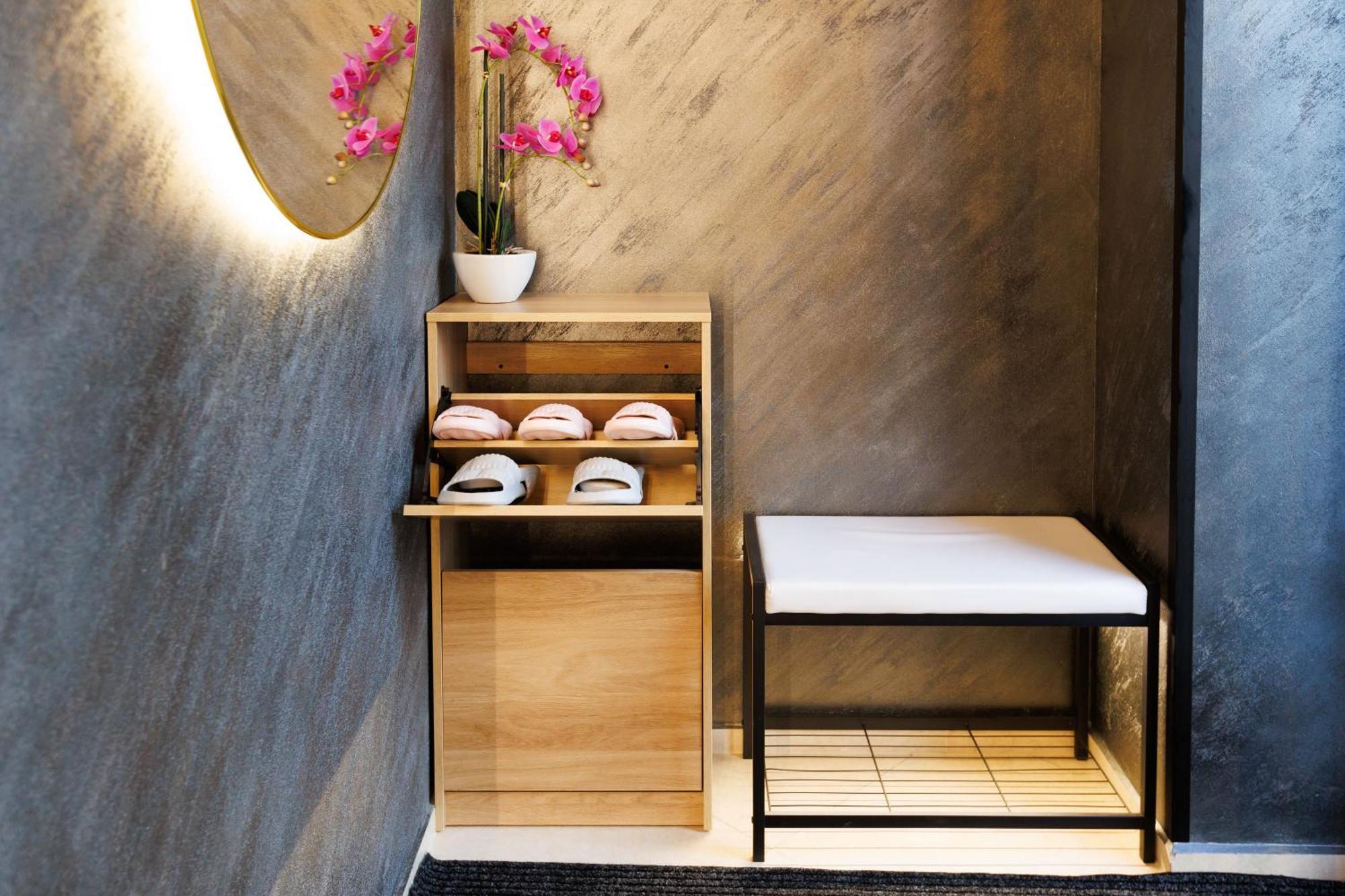 Leo Apartment Suite & Private Spa Zone - Old City Μπρατισλάβα Εξωτερικό φωτογραφία