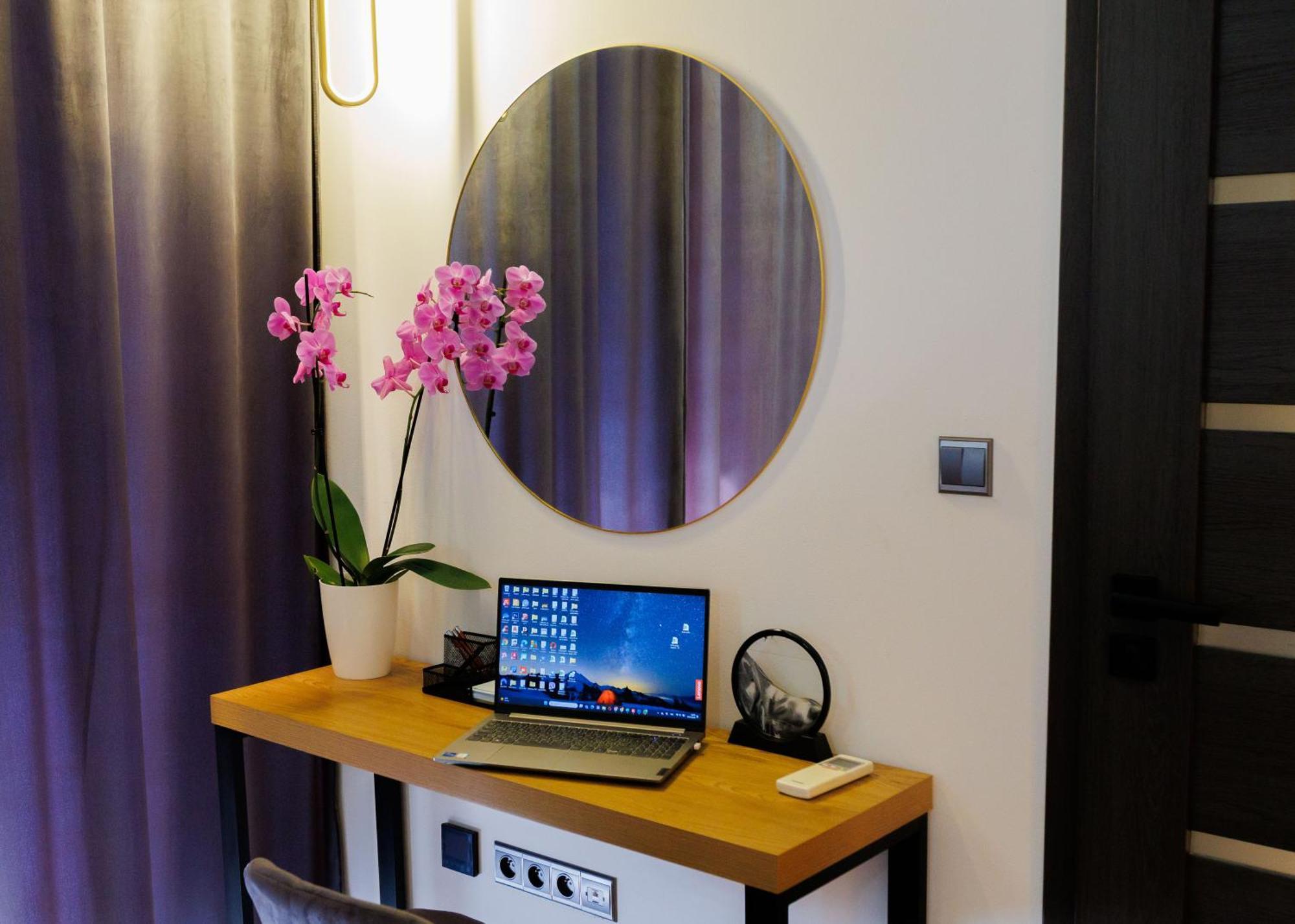 Leo Apartment Suite & Private Spa Zone - Old City Μπρατισλάβα Εξωτερικό φωτογραφία